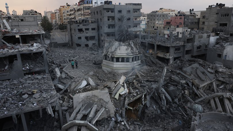 Destruction dans les rues de Gaza suite aux bombardements aériens israéliens. 9 octobre 2023 © Mohammed ABED