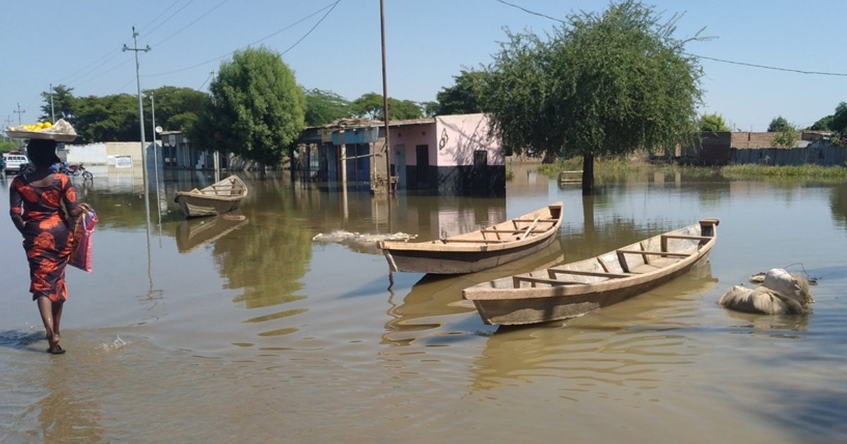 Tchad : Les Inondations à N’Djamena Renforcent La Crise Humanitaire Et ...